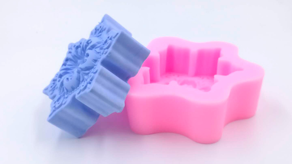 Жидкий силикон для форм мыла